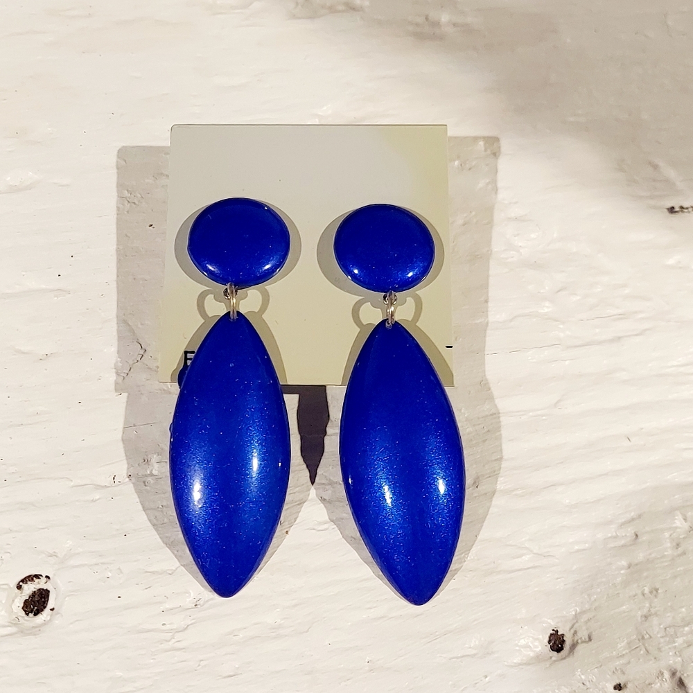 Earrings blue pierced dangle
